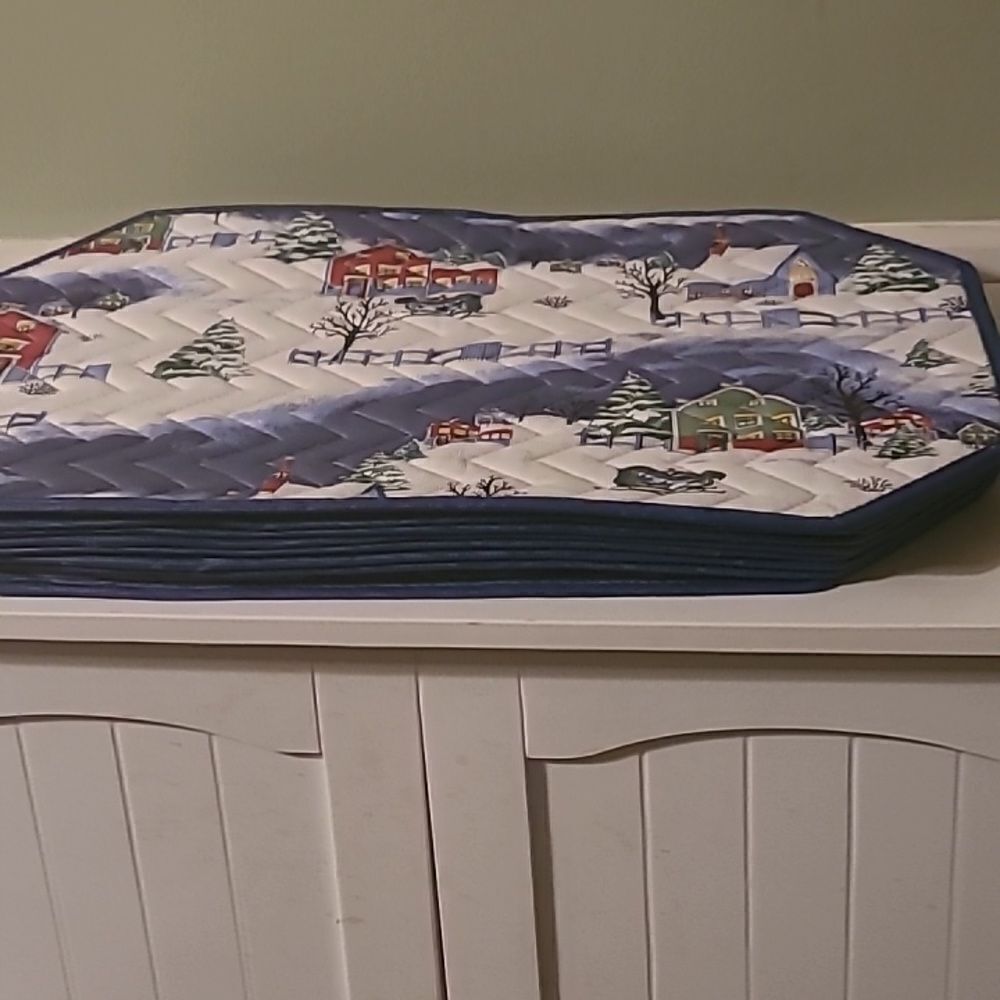 Winter Quilted Placements - Picture 8 of 8